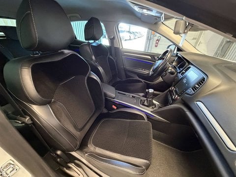 Voitures D'occasion À Tarbes | Renault Mégane Megane Iv Iv Berline Tce 140 Energy Intens