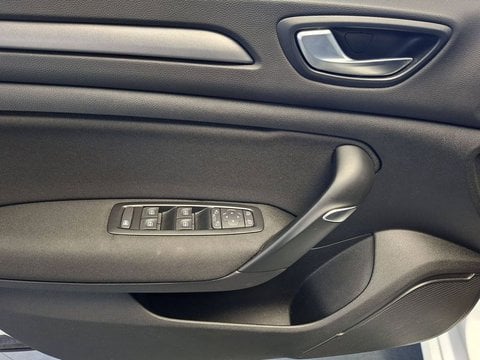 Voitures D'occasion À Tarbes | Renault Mégane Megane Iv Iv Berline Blue Dci 115 Business