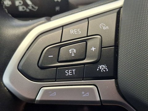 Voitures D'occasion À Tarbes | Volkswagen T-Roc 1.0 Tsi 110 Start/Stop Bvm6 Life