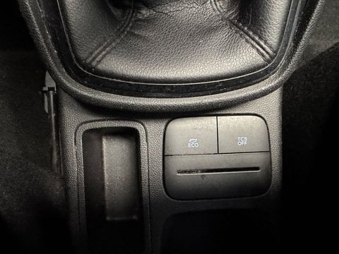 Voitures D'occasion À Tarbes | Ford Fiesta Vii 1.1 85 Ch Bvm5 Business
