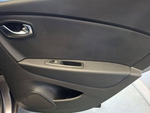 Voitures D'occasion À Tarbes | Renault Captur Dci 90 Sl Red Edition