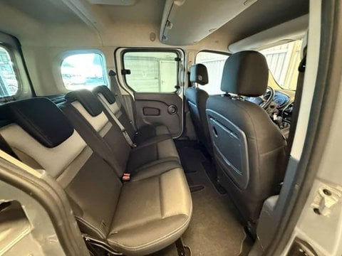 Voitures D'occasion À Tarbes | Renault Kangoo Ii Blue Dci 115 Intens