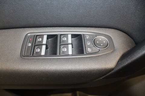 Voitures Occasion Renault Captur Ii E-Tech Plug-In 160 Intens À Tarbes