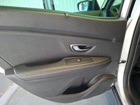 Voitures D'occasion À Tarbes | Renault Scénic Scenic Blue Dci 120 Intens