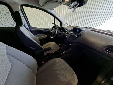 Voitures D'occasion À Tarbes | Ford Tourneo Courier 1.5 Tdci 95 Titanium