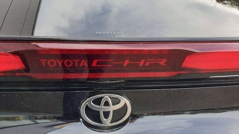Voitures 0Km Toyota C-Hr Hybrid C-Hr Ii C-Hr Hybride 200 Collection Première À Tulle