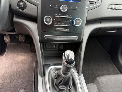 Voitures D'occasion À Avesnes-Sur-Helpe | Renault Mégane Megane 1.3 Tce 115Ch Fap Limited