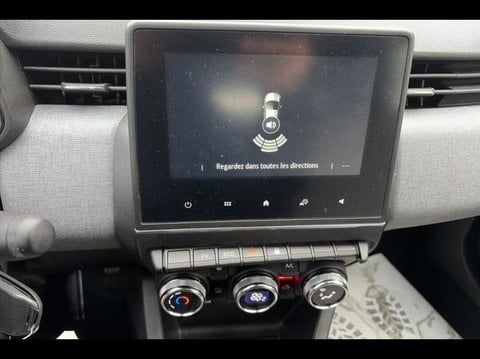 Voitures D'occasion À Avesnes-Sur-Helpe | Renault Clio 1.6 E-Tech 145Ch Full Hybrid Evolution - 24