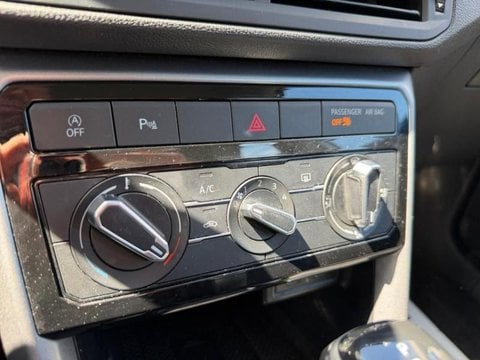 Voitures D'occasion À Avesnes-Sur-Helpe | Volkswagen T-Roc 1.0 Tsi 110Ch Active