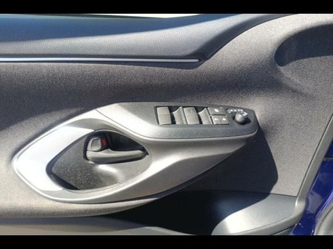 Voitures D'occasion À Avignon | Toyota Yaris 116H Dynamic 5P My21