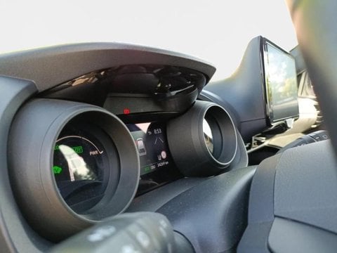 Voitures D'occasion À Avignon | Toyota Yaris Cross 116H Design Awd-I My22