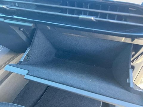 Voitures D'occasion À Avignon | Renault Austral 1.2 E-Tech Full Hybrid 200Ch Techno