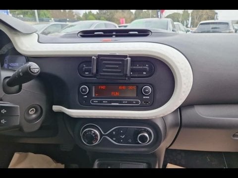 Voitures D'occasion À Avignon | Renault Twingo E-Tech Electric Authentic R80 Achat Intégral