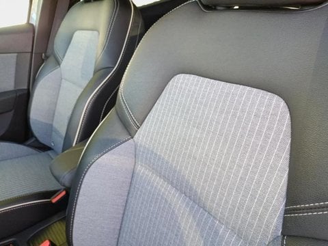 Voitures D'occasion À Avignon | Renault Clio 1.6 E-Tech 145Ch Full Hybrid Techno - 24