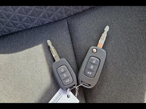 Voitures D'occasion À Avignon | Renault Captur 1.0 Eco-G 100Ch Evolution - 25