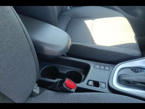Voitures D'occasion À Avignon | Toyota Yaris 116H Dynamic 5P My21