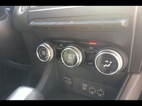 Voitures D'occasion À Avignon | Renault Captur 1.6 E-Tech Hybride 145Ch Evolution