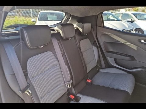 Voitures D'occasion À Avignon | Renault Clio 1.6 E-Tech 145Ch Full Hybrid Techno - 24