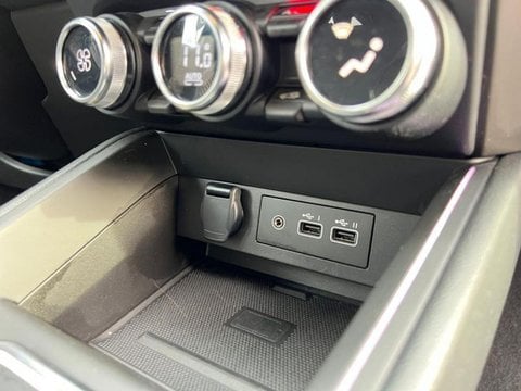 Voitures D'occasion À Avignon | Renault Clio 1.6 E-Tech 145Ch Full Hybrid Esprit Alpine