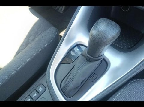 Voitures D'occasion À Avignon | Toyota Yaris 116H Dynamic 5P My21