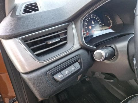 Voitures D'occasion À Avignon | Renault Captur 1.5 Blue Dci 115Ch Intens Edc