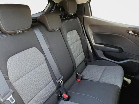 Voitures D'occasion À Avignon | Renault Clio 1.6 E-Tech Hybride 145Ch Evolution
