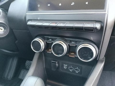 Voitures D'occasion À Avignon | Renault Clio Réversible Clio Réversible 1.6 E-Tech Full Hybrid...