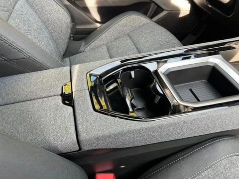 Voitures D'occasion À Avignon | Renault Austral 1.2 E-Tech Full Hybrid 200Ch Evolution - 26