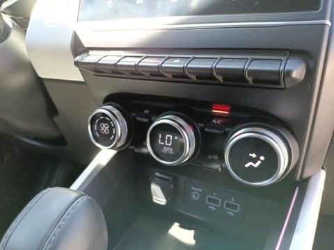 Voitures D'occasion À Avignon | Renault Clio 1.6 E-Tech Hybride 145Ch Techno