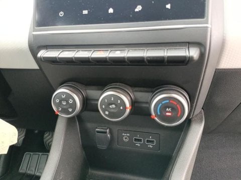 Voitures D'occasion À Avignon | Renault Clio 1.0 Tce 90Ch Limited -21N
