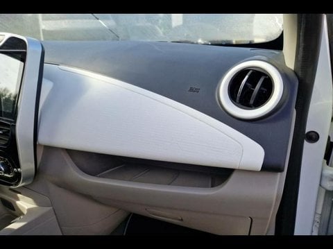 Voitures D'occasion À Avignon | Renault Zoe Life Charge Normale R90 My19