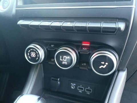 Voitures D'occasion À Avignon | Renault Captur 1.6 E-Tech Hybride 145Ch Techno