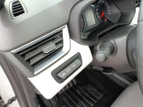 Voitures D'occasion À Avignon | Renault Clio 1.0 Tce 90Ch Limited -21N