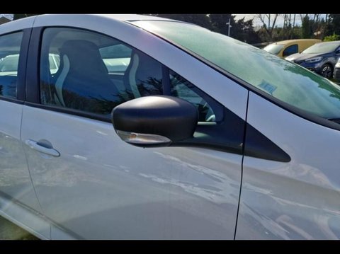 Voitures D'occasion À Avignon | Renault Zoe Life Charge Normale R90 My19