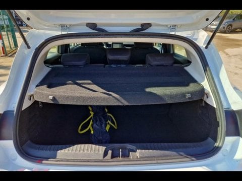Voitures D'occasion À Avignon | Renault Clio 1.6 E-Tech Hybride 145Ch Evolution