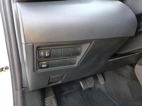 Voitures D'occasion À Avignon | Toyota Yaris Cross 116H Design Awd-I My22