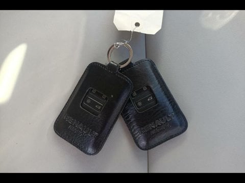 Voitures D'occasion À Avignon | Renault Captur 1.6 E-Tech Hybride Rechargeable 160Ch Initiale Pa...