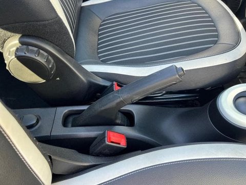 Voitures D'occasion À Avignon | Renault Twingo E-Tech Electric Techno R80 Achat Intégral
