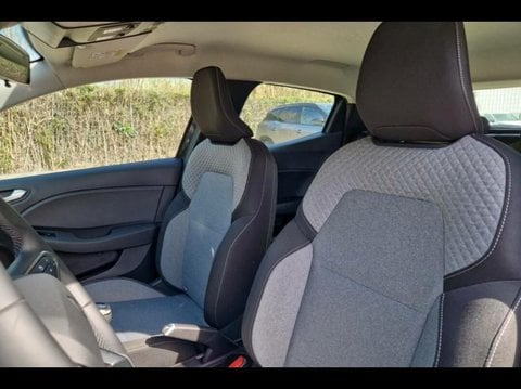 Voitures D'occasion À Avignon | Renault Clio 1.5 Dci 100Ch Evolution - 25