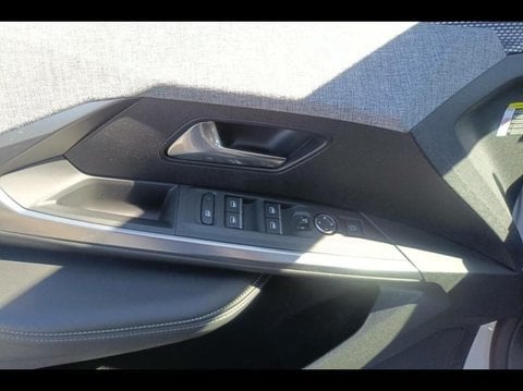 Voitures D'occasion À Avignon | Peugeot 5008 Hybrid 136Ch Gt E-Dcs6