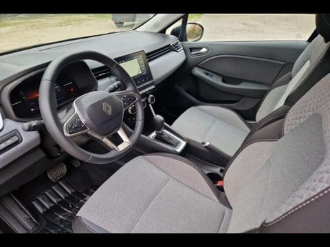 Voitures D'occasion À Avignon | Renault Clio 1.6 E-Tech 145Ch Full Hybrid Evolution - 24