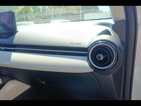 Voitures D'occasion À Avignon | Mazda Mazda 2 Mazda 2 1.5 Skyactiv-G 90Ch Exclusive-Line Bva 2023
