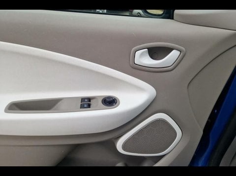 Voitures D'occasion À Avignon | Renault Zoe Life Charge Normale R90 Achat Intégral My19