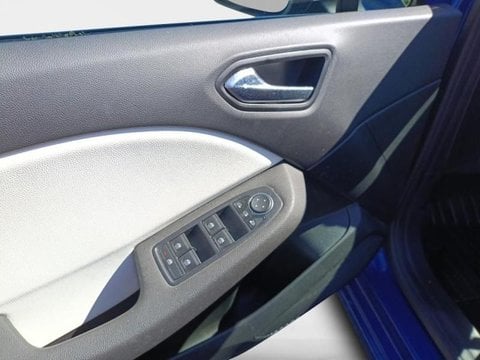 Voitures D'occasion À Avignon | Renault Clio 1.6 E-Tech Hybride 140Ch Intens -21N