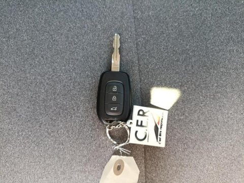 Voitures D'occasion À Avignon | Renault Clio 1.5 Blue Dci 100Ch Evolution - 24