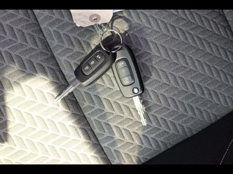 Voitures D'occasion À Avignon | Renault Clio 1.0 Tce 100Ch Evolution Gpl