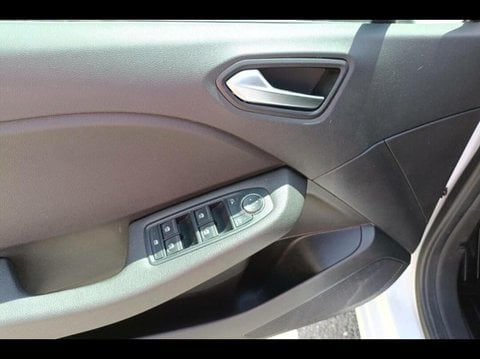 Voitures D'occasion À Avignon | Renault Clio 1.6 E-Tech Hybride 145Ch Evolution