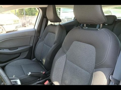 Voitures D'occasion À Avignon | Renault Clio 1.6 E-Tech Hybride 145Ch Evolution