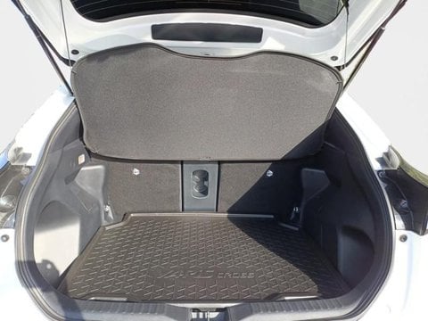 Voitures D'occasion À Avignon | Toyota Yaris Cross 116H Design Awd-I My22