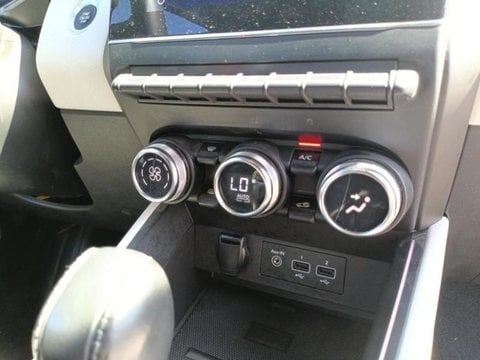Voitures D'occasion À Avignon | Renault Clio 1.6 E-Tech Hybride 140Ch Intens -21N